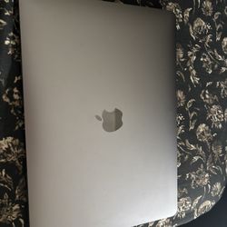 Mac Book Air M1 2020
