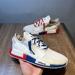 Adidas Originals NMD R1 V2 White Blue Red FX4148 Running Shoe Mens Size 10.5 for Sale in Portland OR OfferUp