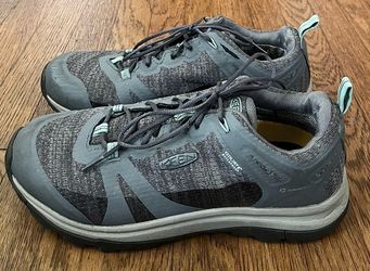 KEEN HIKING TRAIL SHOES