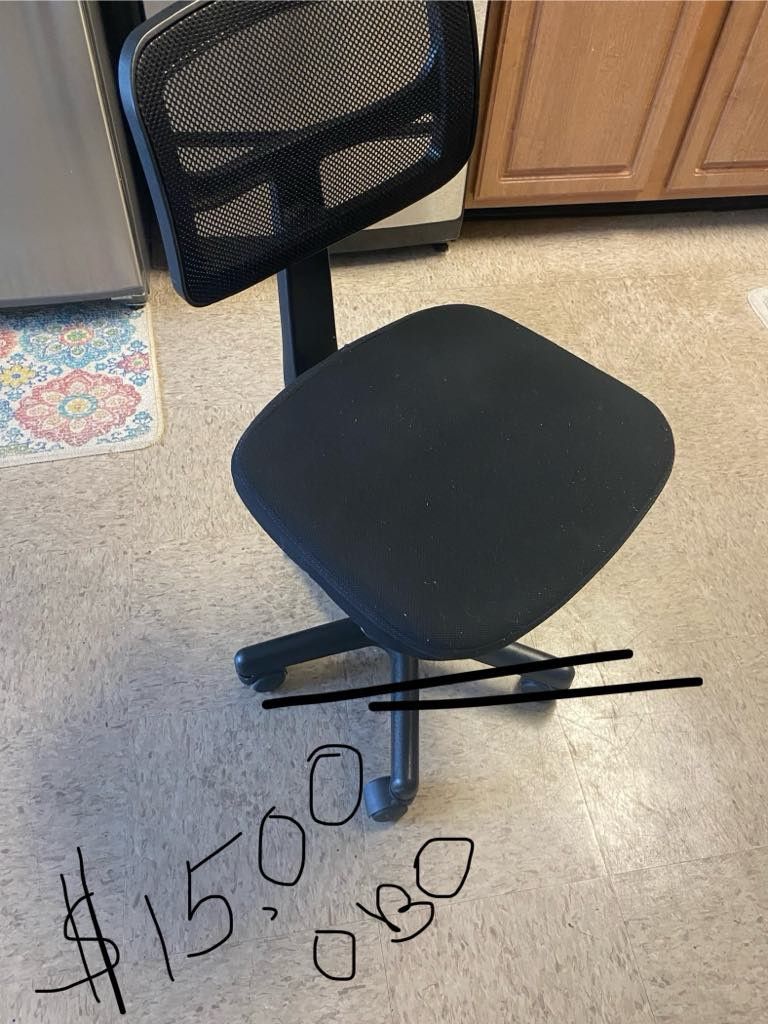 Chairs For Sale From $5 To $10