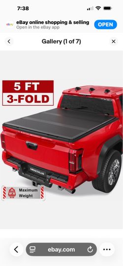 Tri fold hard top Toyota Tacoma