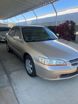 2000 Honda Accord