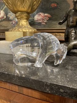 NEW IN BOX SWAROVSKI CRYSTAL BULL BISON BUFFALO SCULPTURE