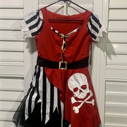 Pirates Girl Costume