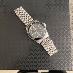 Selling Invicta Watch For Only 100 Dollars 