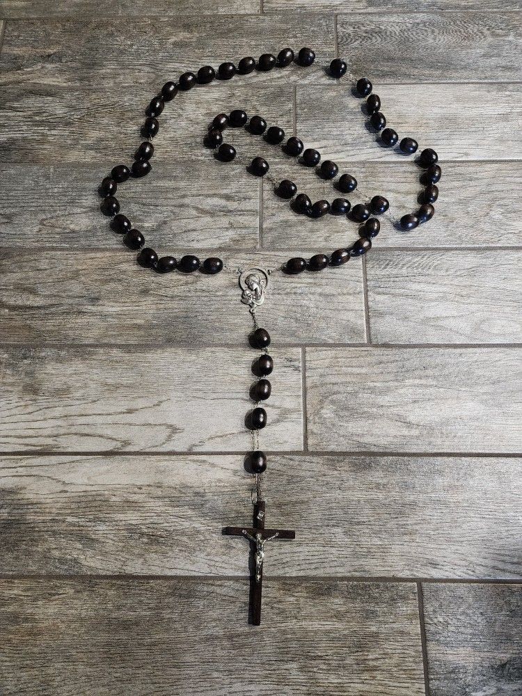 Huge set of wood rosary beads