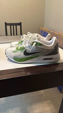Nike Air Max.
