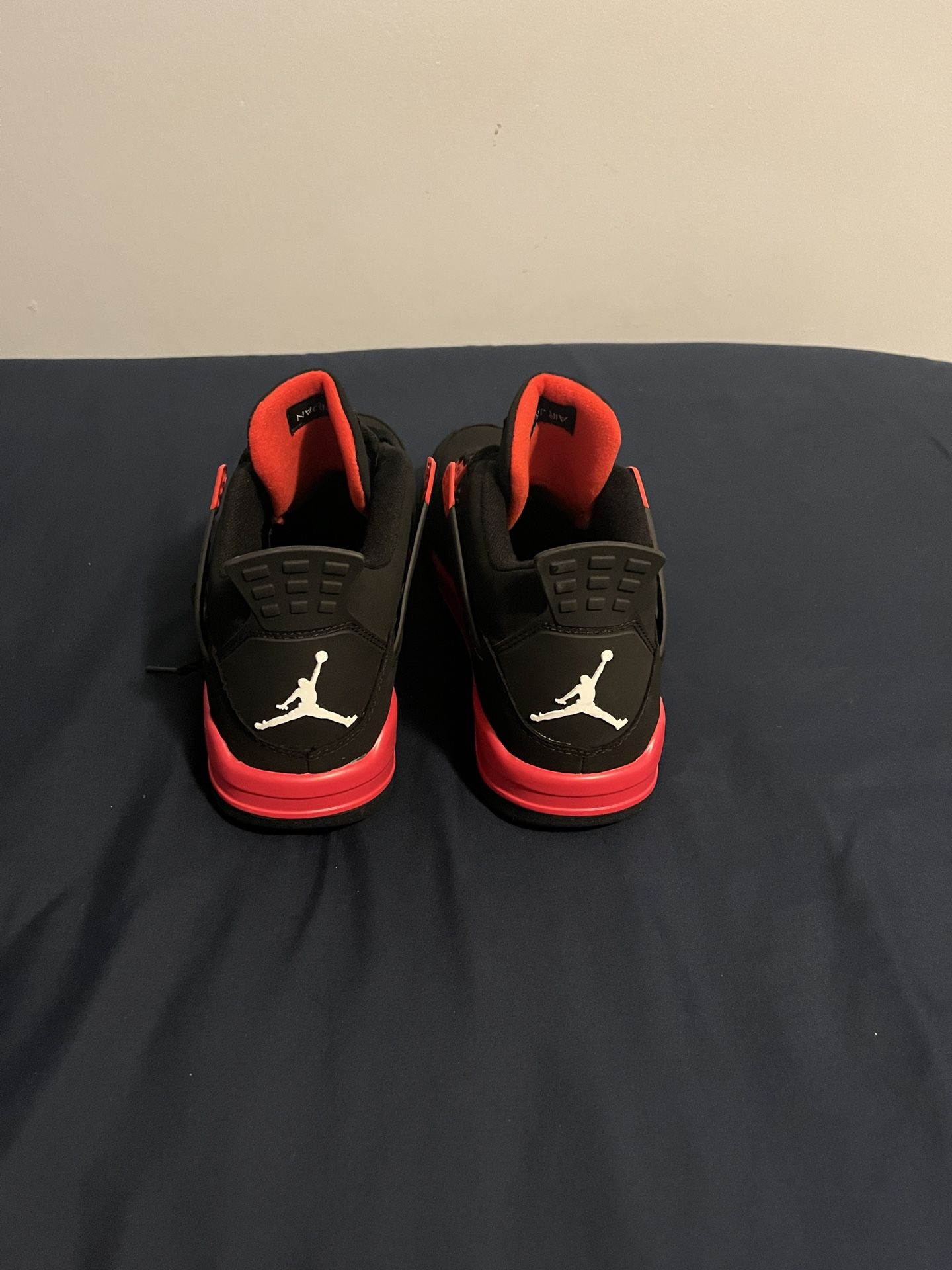 Jordan 4s Red Thunder Size 12