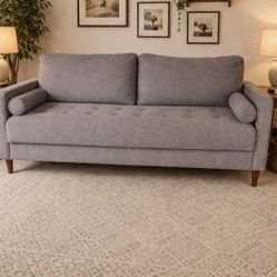 Mid-Century Modern Sofa / Excellent Condition / Delivery Available