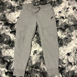 Nike Fleece Tech Joggers