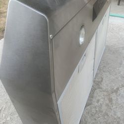 Zephyr  Kitchen Hood