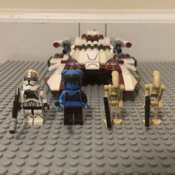 LEGO Star Wars Republic Fighter Tank 75182