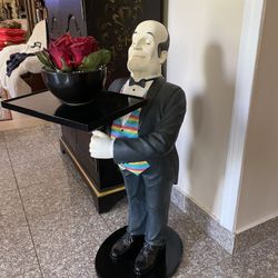 Very  Gorgeous  Decore Statue