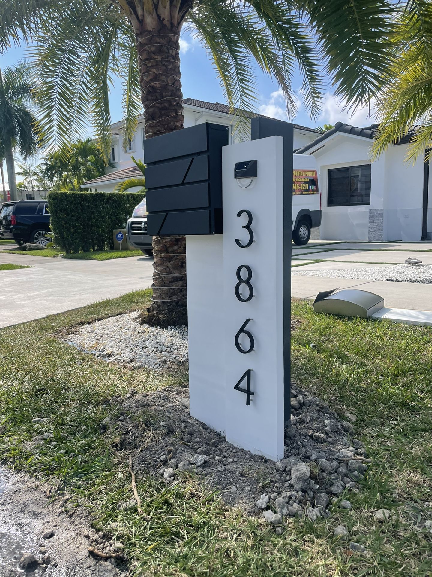 Modern Mailbox for Sale in Miami, FL OfferUp