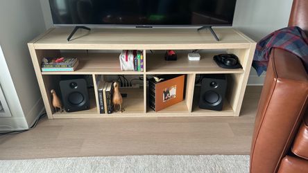 Light Wood TV Stand Media Console
