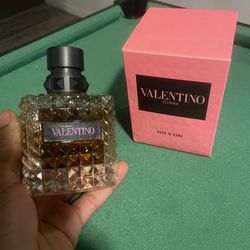 Valentino Perfume 