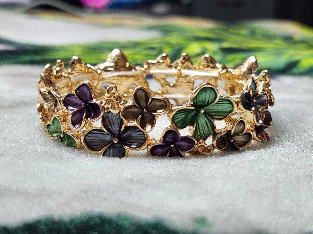 Handmade Oil Drop Floral Alloy Bracelet