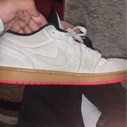 Jordan 1 Low Hyper pink (no Box) 
