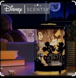DISNEY MICKEY AND MINNIE WAX WARMER