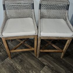 Woven bar stools