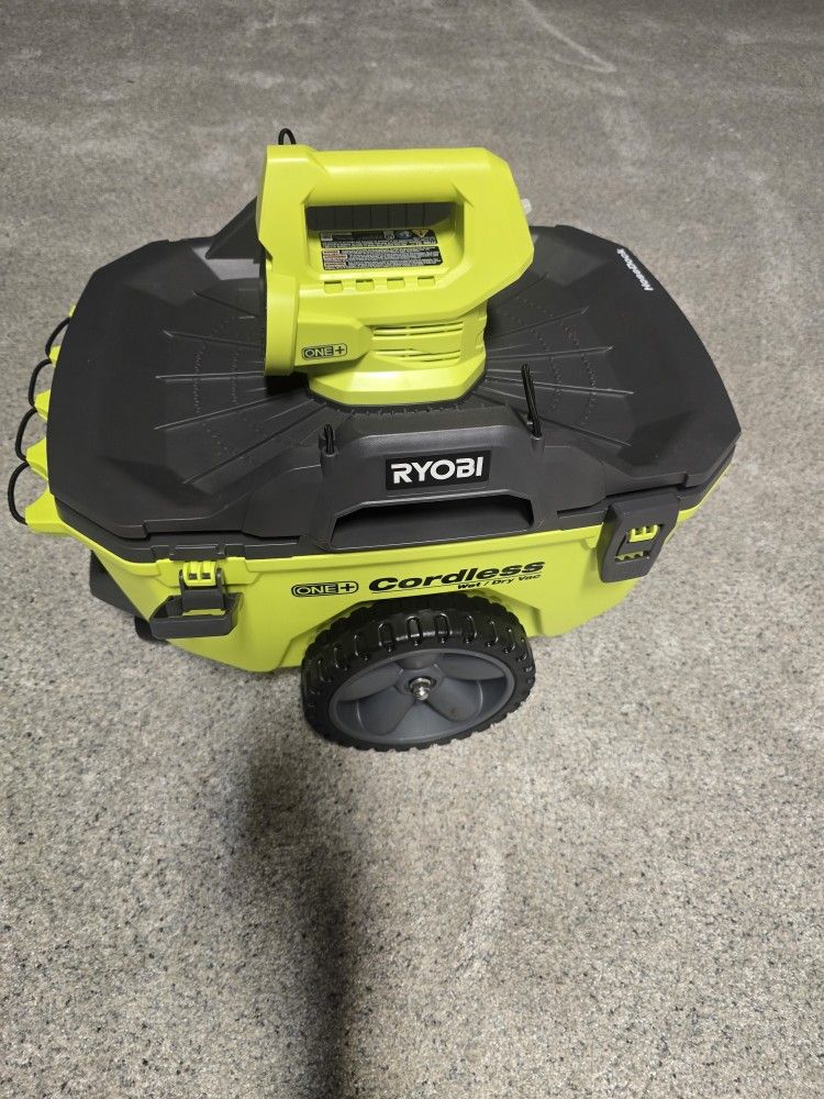 Ryobi 18volt wet/dry vac