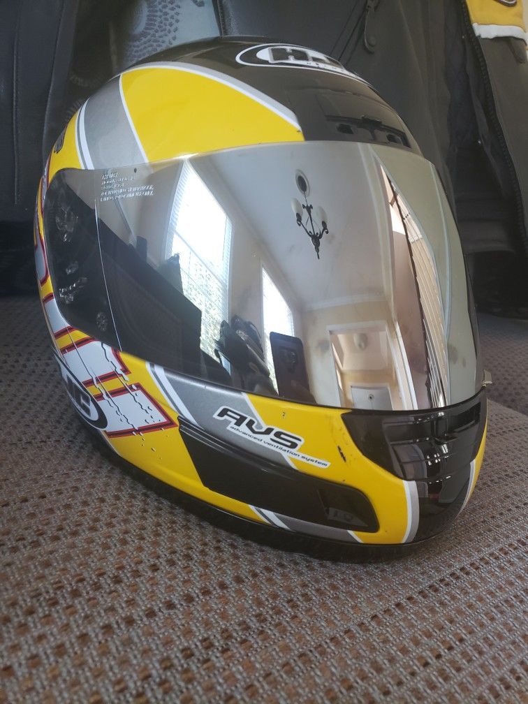 HJC Motorcycle Helmet (M)