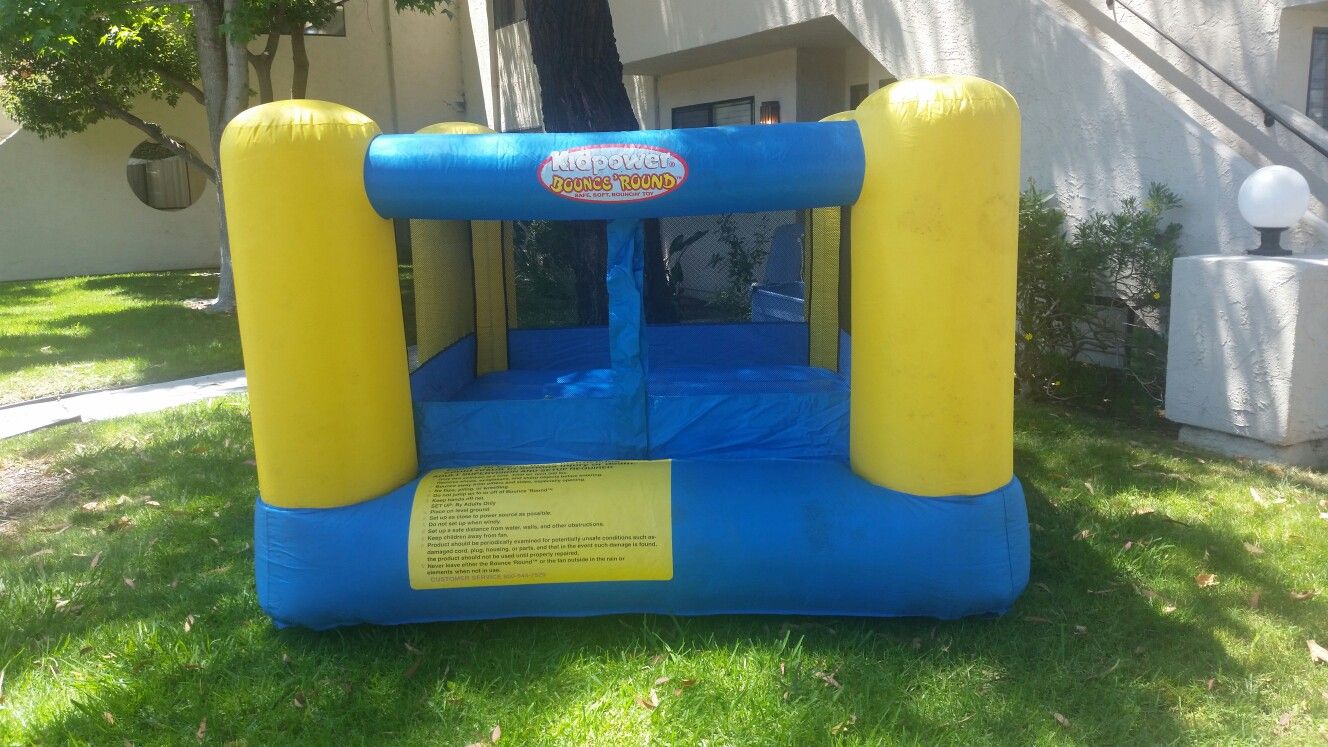Kid Power Bounce 'Round