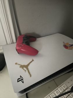 Ps5 for sale or trade hmu w trades or offers