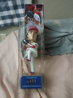 2013 yu darvish red hat counter bobblehead