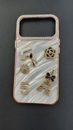 iPhone 17 Pro Max Luxury Designer Premium Quality Case