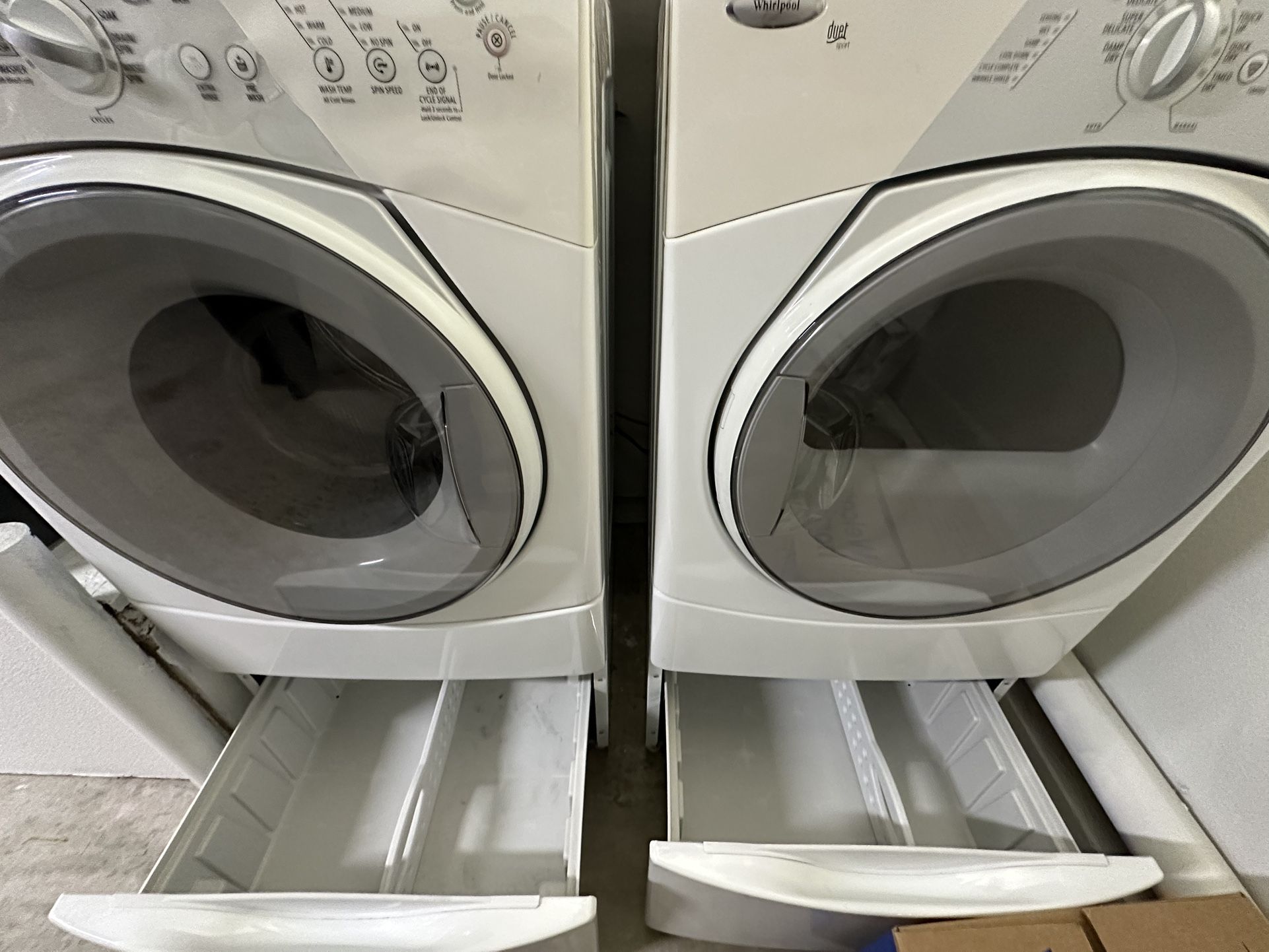 Whirlpool Duet Sport Washer And Gas Dryer