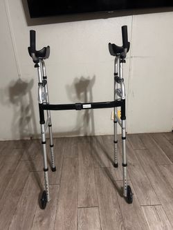 Upright Walker with Forearm Support
