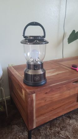 Lámpara Para Camping De 8 Pilas