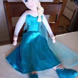 Princess Elsa Size 19inches Tall