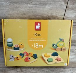 NEW Janod Baby Play Box 18M+
