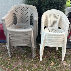 12 plastic chairs NEED CLEANED