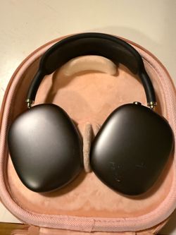 Apple AirPods Max Wireless Over-Ear Headphones Space Gray A2096 with  Case.