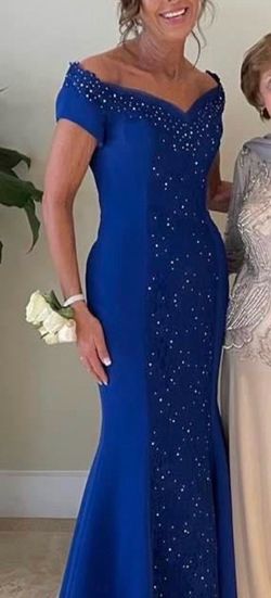 Boutique Gown - One of a Kind - Like New