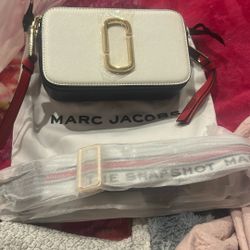 Marc Jacob’s Snapshot Bag New White And Red