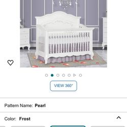 Evolur Aurora elegant Baby Crib In White