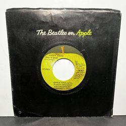 John & Yoko Plastic Ono Band Happy Xmas War Is Over Green Vinyl 45 Apple 1842