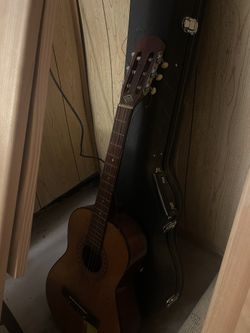 Korean Made  Guitar 🎸 