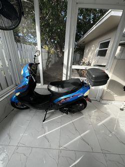 Revolution Boom Scooter