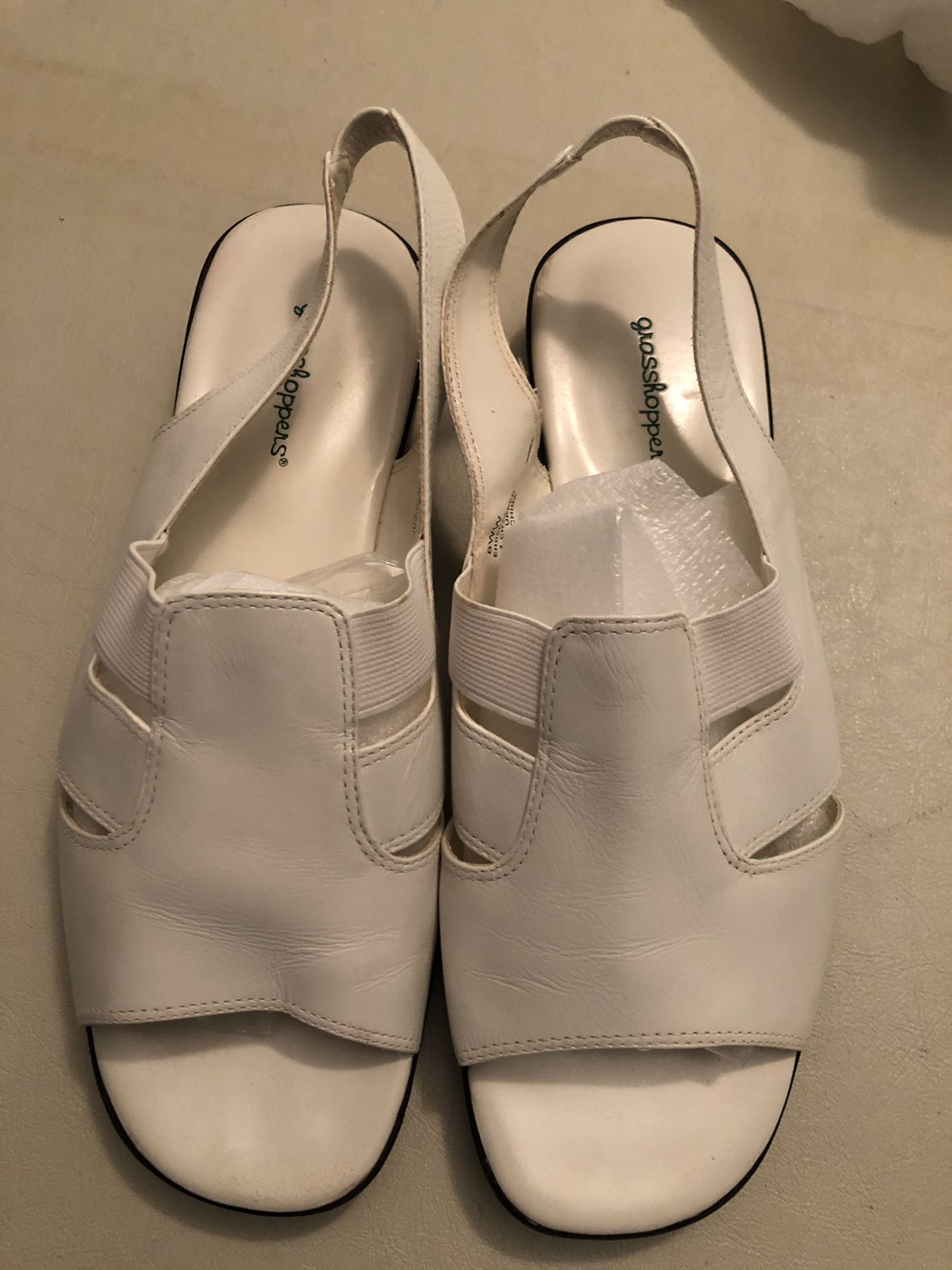 Women's sandals made of 100% genuine leather, soft, comfortable, have an orthopedic insole. Perfect for wide legs, there are elongations on the side