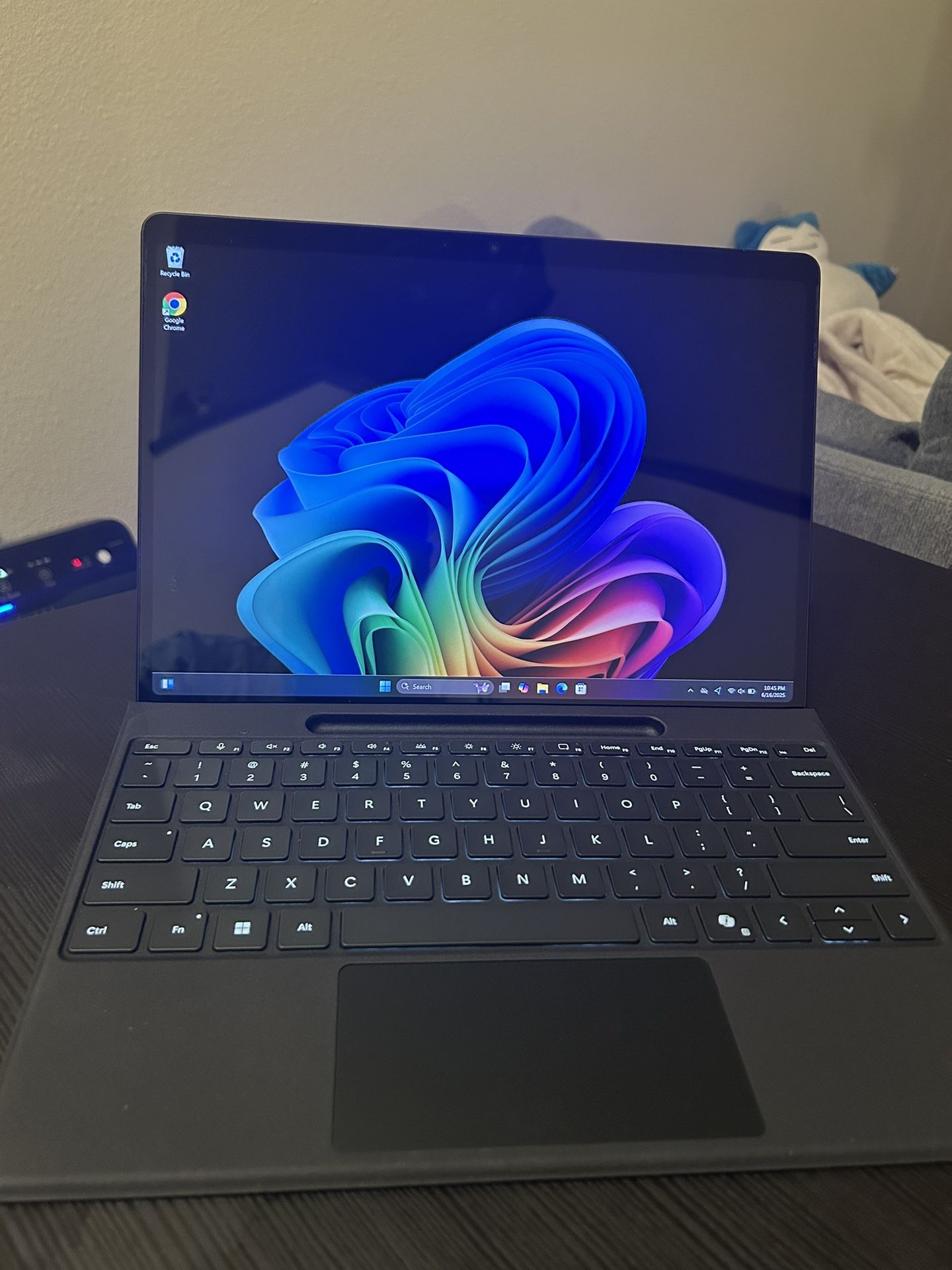 Microsoft Surface Pro (11th Edition) (Trade)