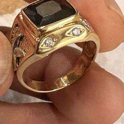 14k Solid Gold Ring 8.40 Grms