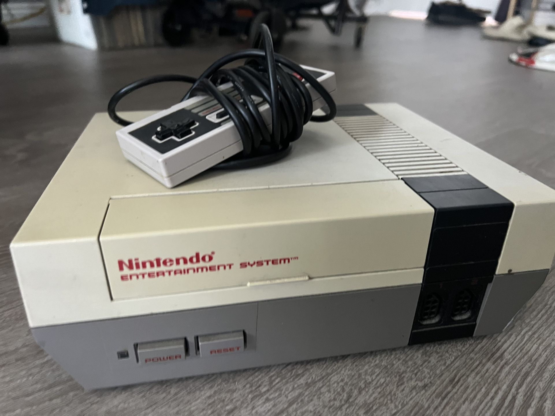 Nintendo Entertainment System (NES) console for Sale in Los Angeles, CA ...