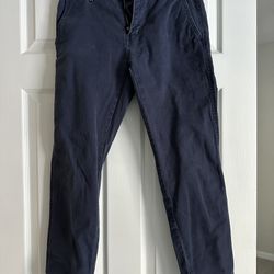 Levi’s Chinos Men’s Size 29x30, Barely Used Like New Condition