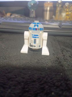 2008 Lego Mini Fig R2D2