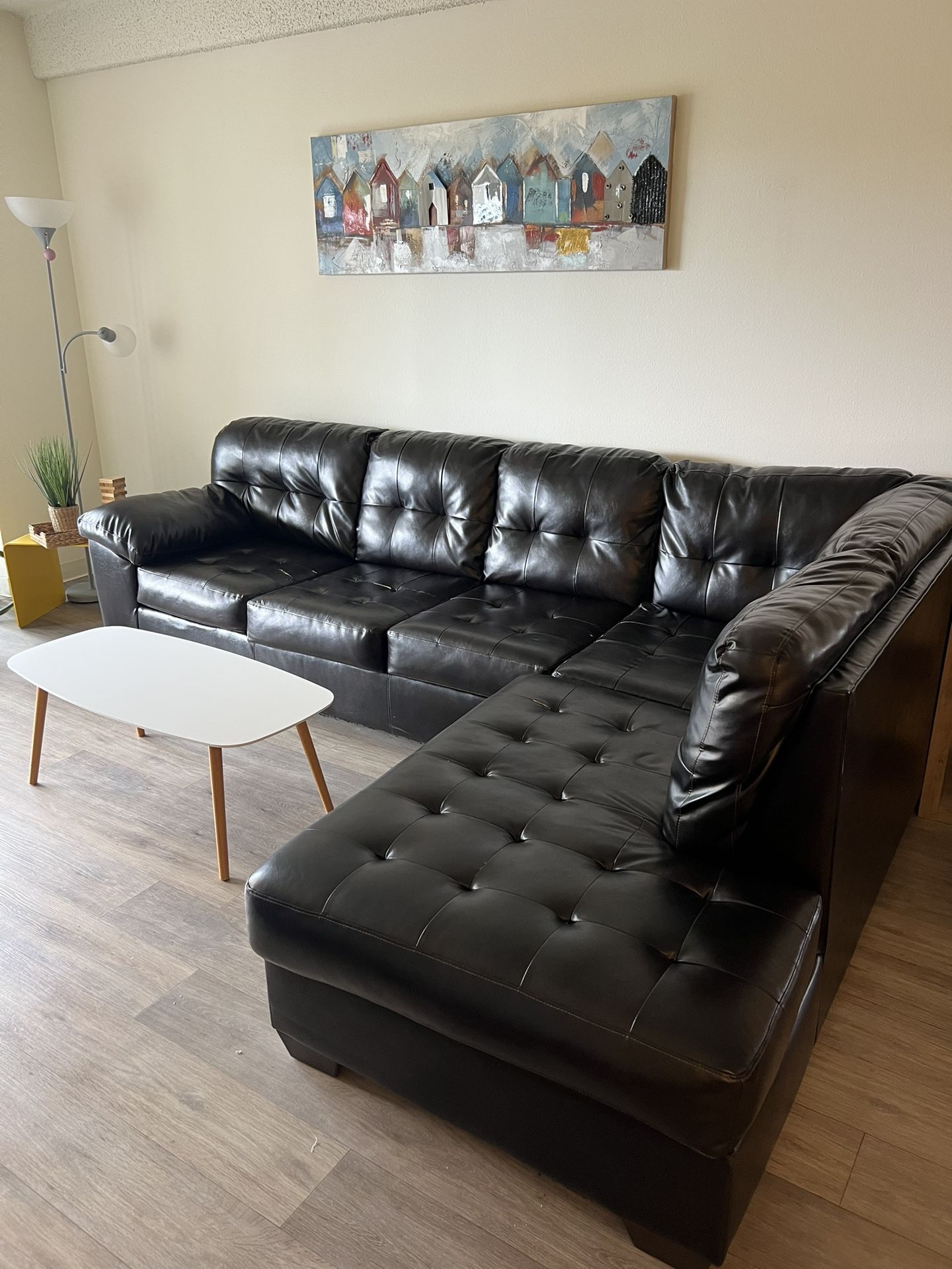 Sectional L-shape Couch